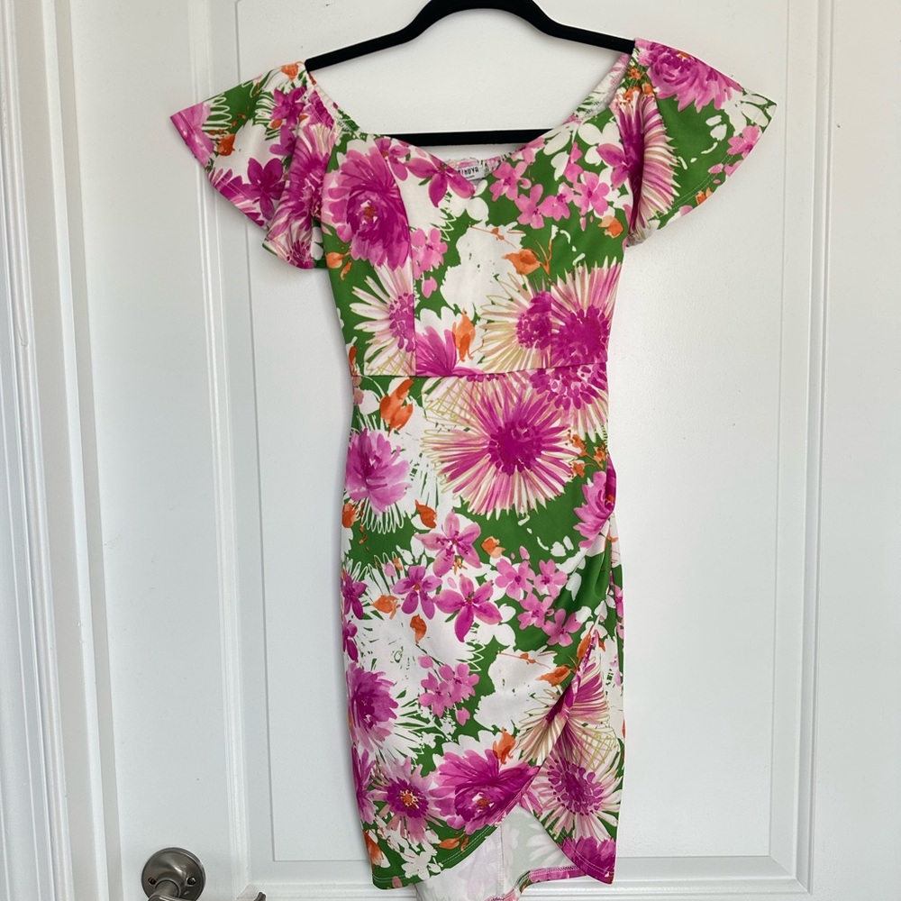 Fashion Nova Floral Mini Dress - Picture 2 of 4